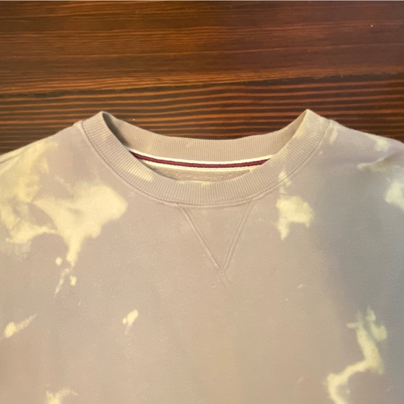 Aritzia TNA purple tie-dye sweater - Picture 2 of 4